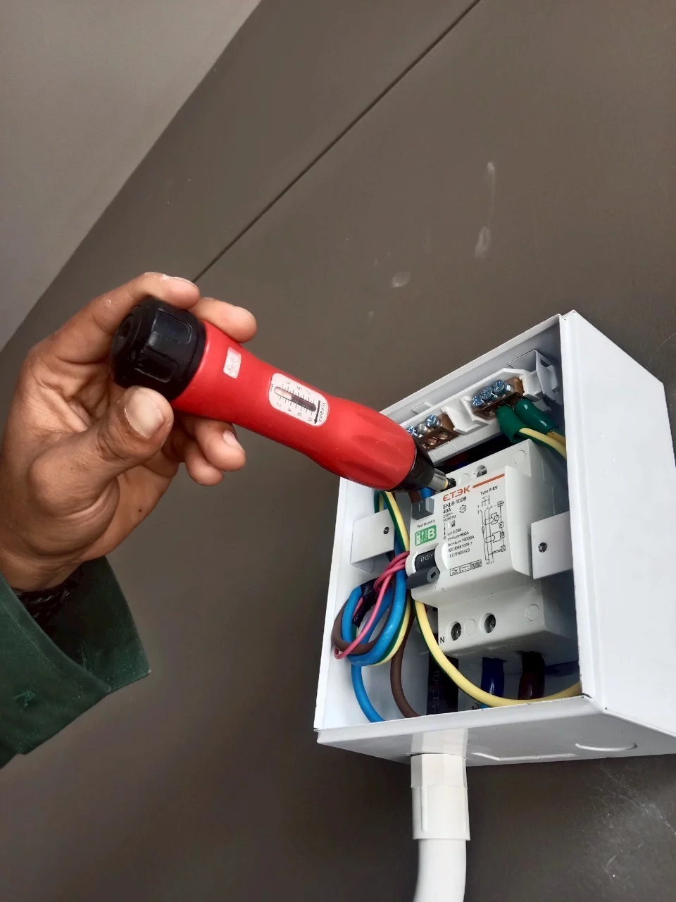 ตัวอย่างงานติดตั้ง 12 Voltino Home Charger โดย GED Thailand
